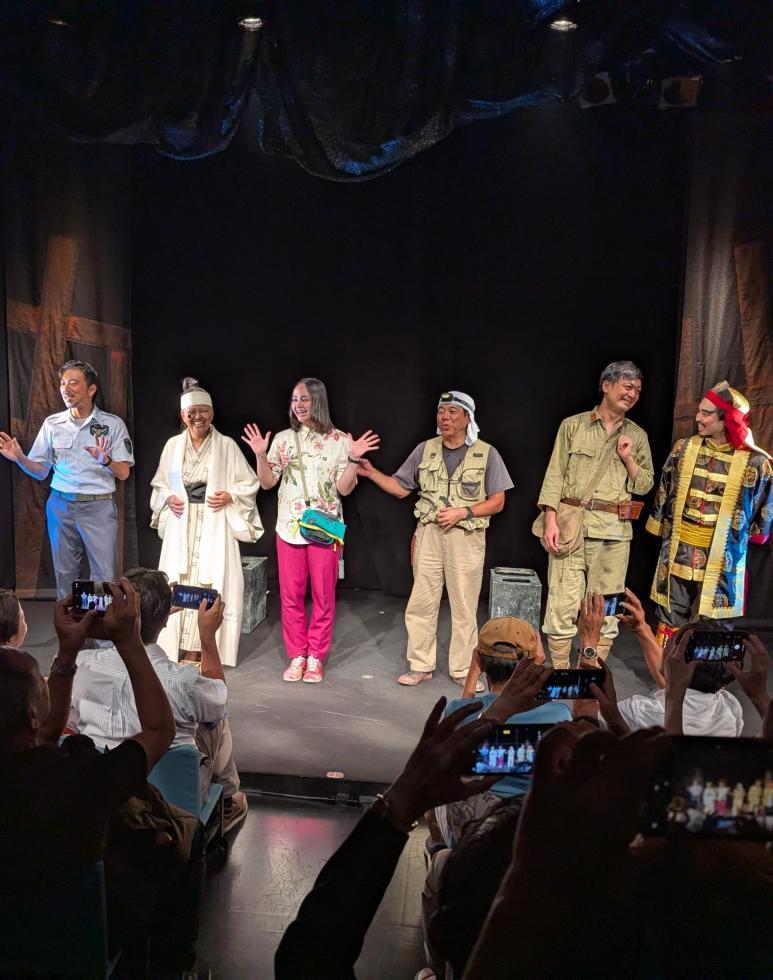 沖縄俳優部による沖縄戦をテーマにした舞台『32軍壕へ メンソーレ』を観に行きました。